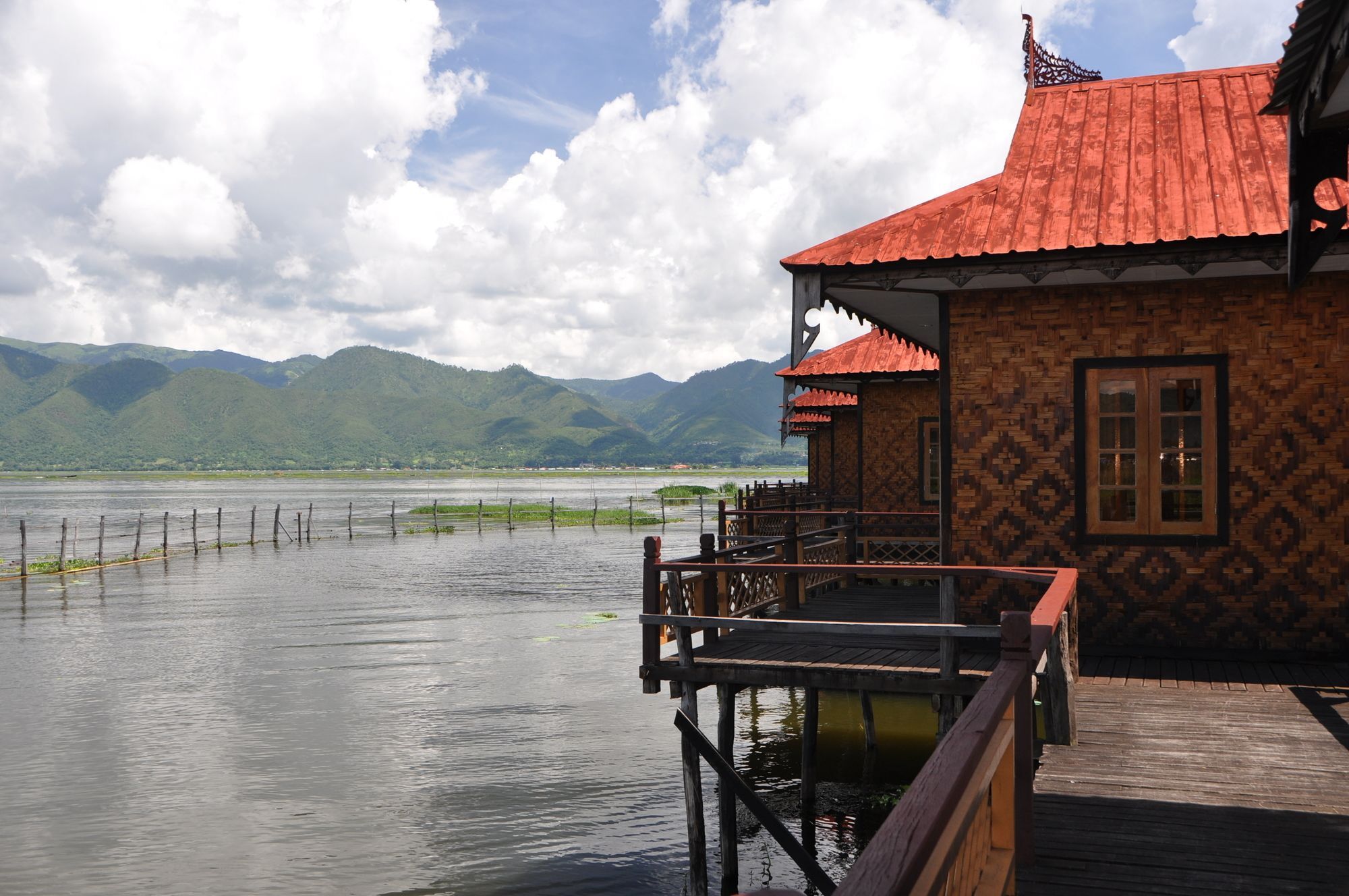 Ann Heritage Lodge Inle Lake Extérieur photo